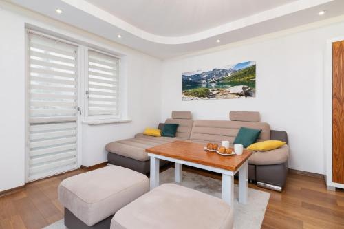 Mountain View Apartment Zborowskiego Krupówki by Noclegi Renters