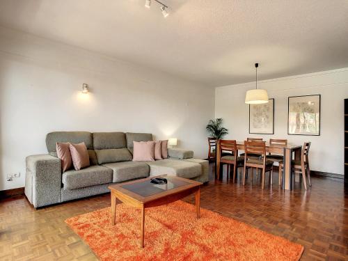 Camoes Apartment by Atlantic Holiday