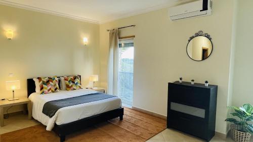 Santa Maria G - Shared Pool - 8 Guests - Albufeira