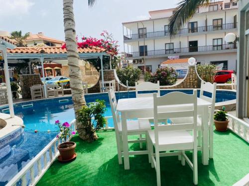Piscina en o cerca de ApartHotel NhaTerra
