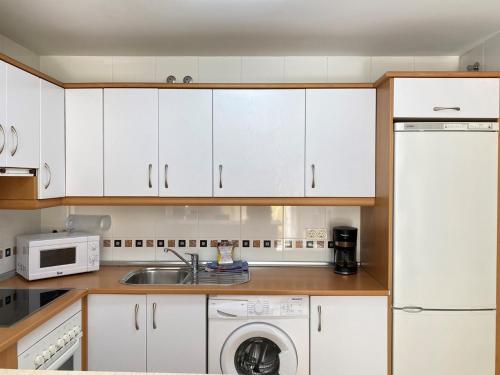 Triton Apartments Casasol