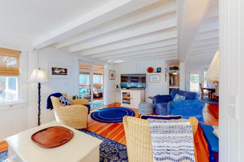 Mimis Beach House – Photos 3
