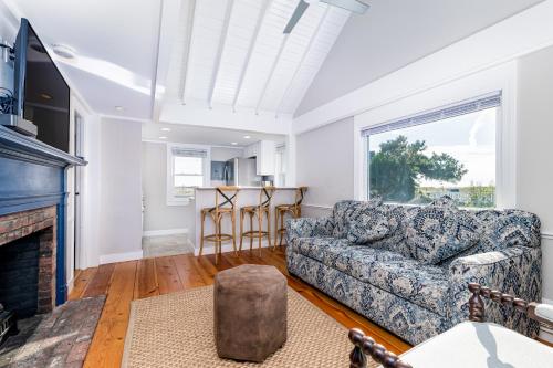 Sandbars Inn - Beachside Cottage – Photos 2