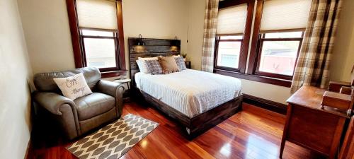 The Bonney Grey Guesthouse - Historic Charm Meets Modern Comfort in the Heart of Downtown Grafton