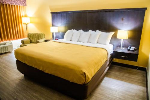 Postel nebo postele na pokoji v ubytování Quality Inn Richmond Hill - Savannah I-95