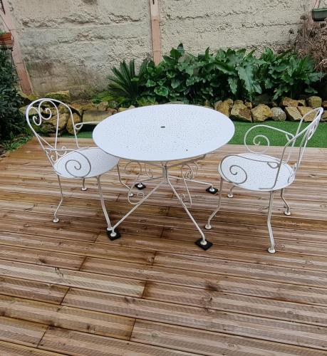 Patio nebo venkovní prostory v ubytování Le P'tit Bohème, Terrasse privative.