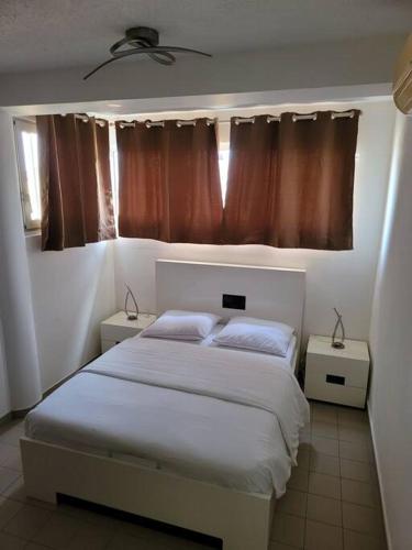 Un ou plusieurs lits dans un hébergement de l'établissement Hello Guyane (7), Grand Appartement Prestigieux F3