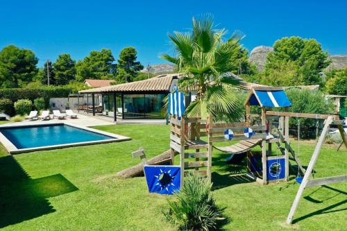 Photo de la galerie de l'établissement La 'Villa Garlaban' en Provence classée 5*****, à Aubagne