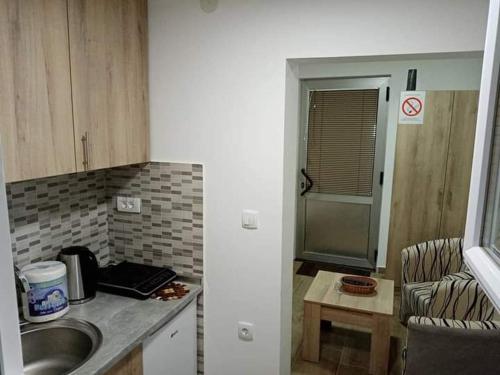 Köök või kööginurk majutusasutuses Apartman Oreol