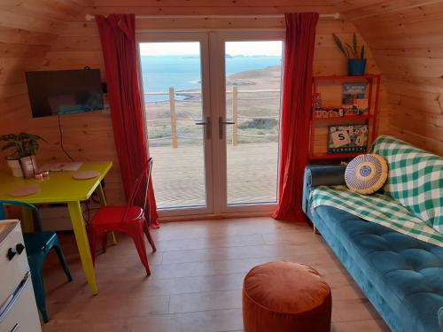 Foto da galeria de The Sleepy Crofter Glamping - Achiltibuie em Achiltibuie