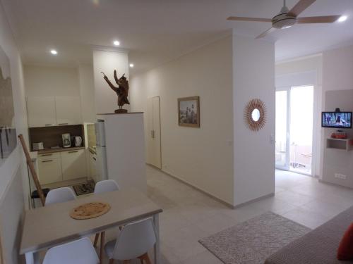 Μια τηλεόραση ή/και κέντρο ψυχαγωγίας στο Residence Veles Plage