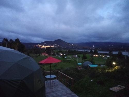 Příroda nedaleko luxury tent