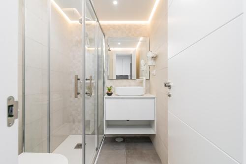Ванная комната в Suite Homes Penthouse Capuchinos