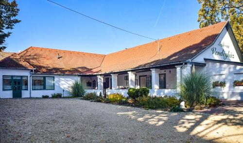 Szin-es Vendeghaz 6600 Szentes, Hajdu Lajos u. 1. kép - 3