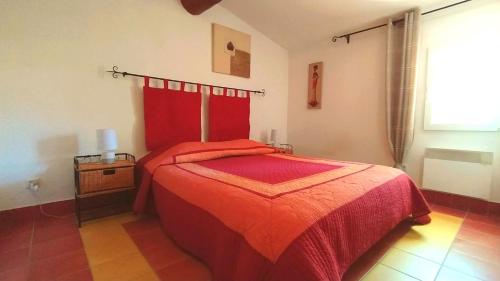 Ένα ή περισσότερα κρεβάτια σε δωμάτιο στο Villa Chênaie