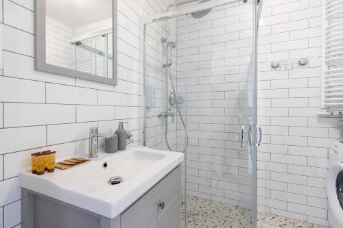 Bathroom sa Apartament Zagnańska Patio Vita- z garażem podziemnym