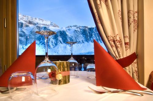 Gallery image of Hotel Piz Seteur in Selva di Val Gardena