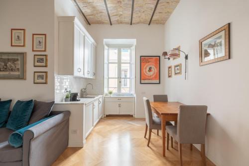 iFlat Trastevere Refined Apartment