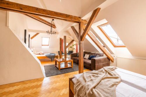 Štupartská - Tyn Church View Residence with terrace