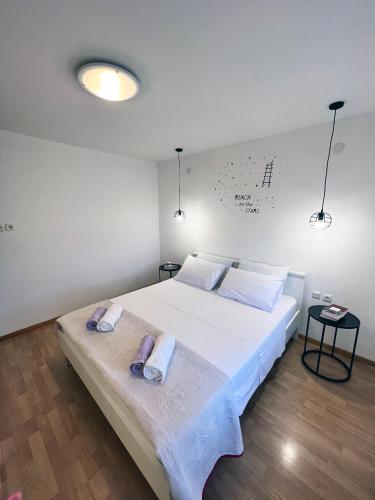 NEW Apartment Ema I
