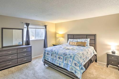 Φωτογραφία από το άλμπουμ του Charming Columbus Home about 7 Mi to Ohio State! στο Κολόμπους