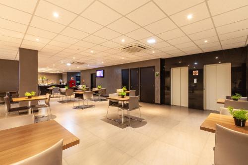 Posezení v ubytování Tri Hotel Executive Lajeado