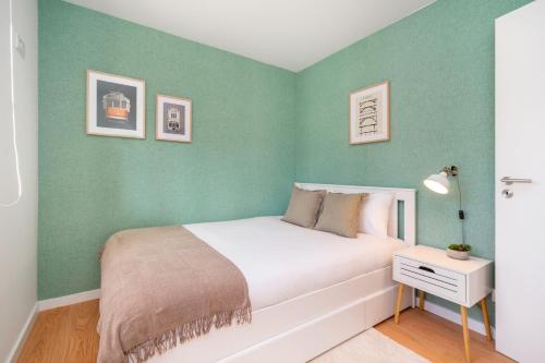 WHome Riverside View Premium Apartment w/ AC & Terrace