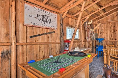 Gambar di galeri bagi Cotopaxi Escape with Game Room on Arkansas River! di Cotopaxi