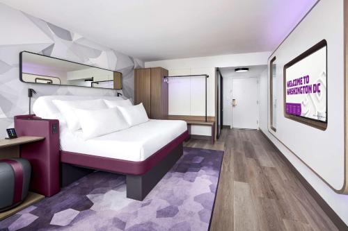 YOTEL Washington DC Image