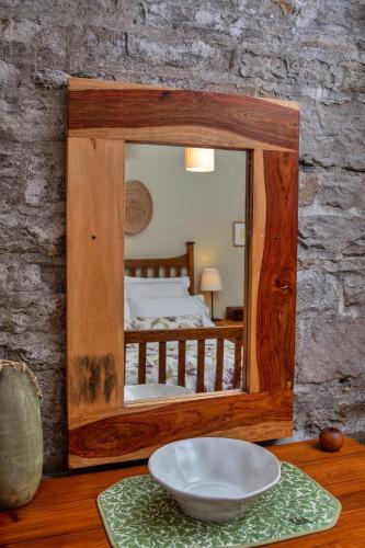 Ένα ή περισσότερα κρεβάτια σε δωμάτιο στο Finest Retreats - Swalebeck House