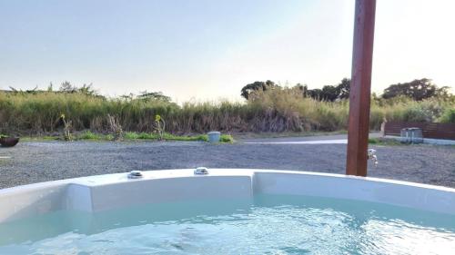 Fotografie z fotogalerie ubytování AZホテル Inn 奄美万屋 - Villa with private outdoor Jacuzzi v destinaci Amami