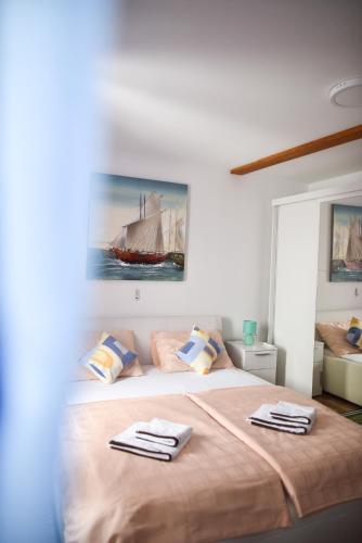 Luka's amber rooms in the center of Trogir