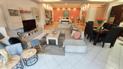 Posezení v ubytování Unique, Stylish Studio near Beaches