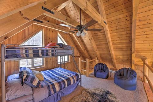 Gallery image of Serenity on the River Luxe Lewisburg Cabin! in Lewisburg