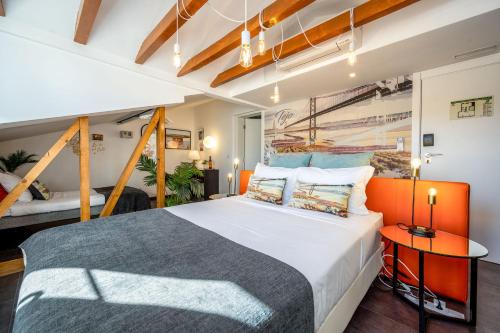 Lisbon Wine House - Rooms & Suites