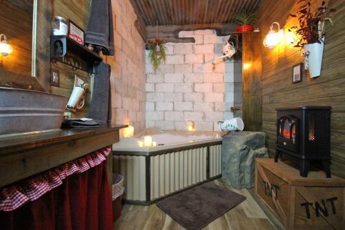 TV a/nebo společenská místnost v ubytování Go West