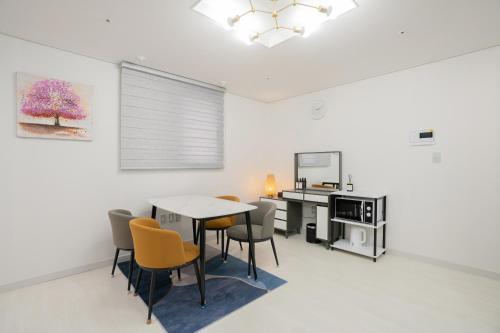 Galería fotográfica de Jeju Seomun Residence Hotel en Jeju