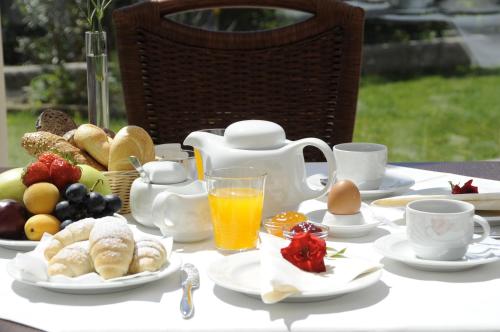 Mad på lejlighedshotellet eller i nærheden