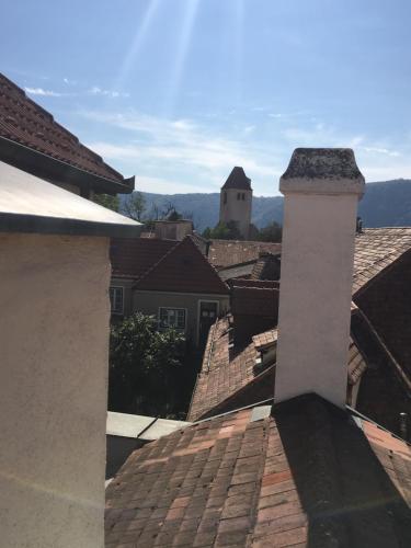 a view from the roof of a town at Pension Altes Rathaus in Dürnstein