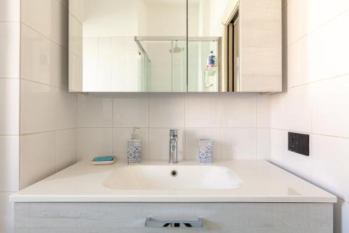 Luxury apartment Milan city center - Friuli 51 Master Guest