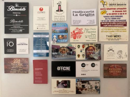 Certificato, attestato, insegna o altro documento esposto da Santo Spirito