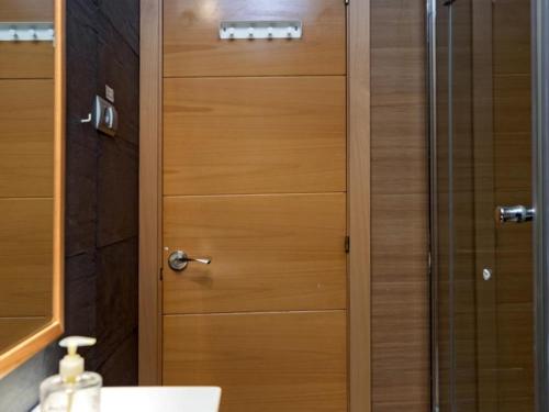 Koupelna v ubytování Suitur Apartment Hita III Centro Madrid