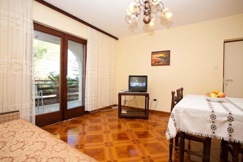 Apartment Josip – Photos 2