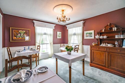 Khu vực ghế ngồi tại Abacot Hall Bed & Breakfast