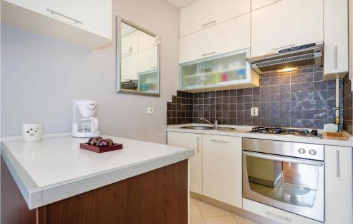 Nice Apartment In Rijeka With Wifi