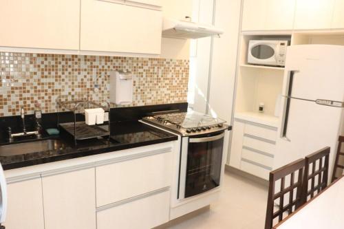 Кухня или мини-кухня в 13 · Apartamento Morumbi Privativo
