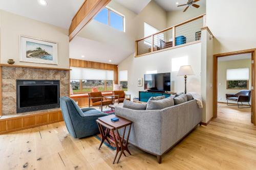 Leeward Ocean Retreat – Photos 4