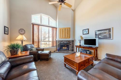 Forest Ridge Escape – Photos 2