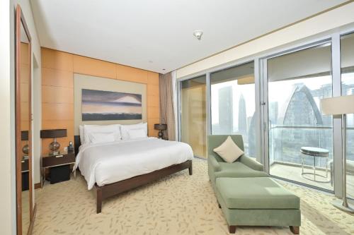 FAHH - Spacious Studio in Emaar Fashion Avenue