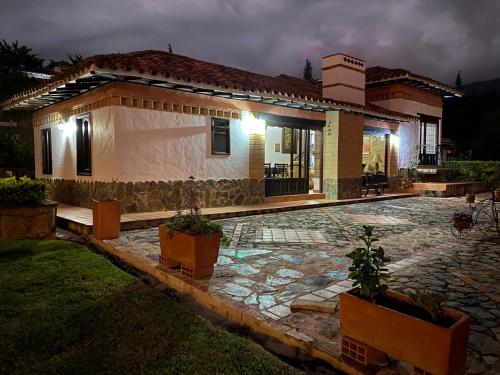 Bazén v ubytování Cabaña en Mirador de Puente Piedra nebo v jeho okolí